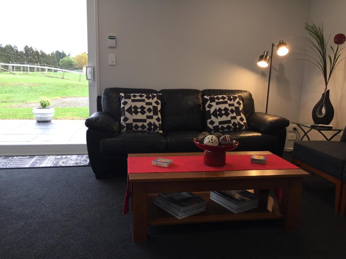 Veld View Bed And Breakfast Tuakau Dış mekan fotoğraf