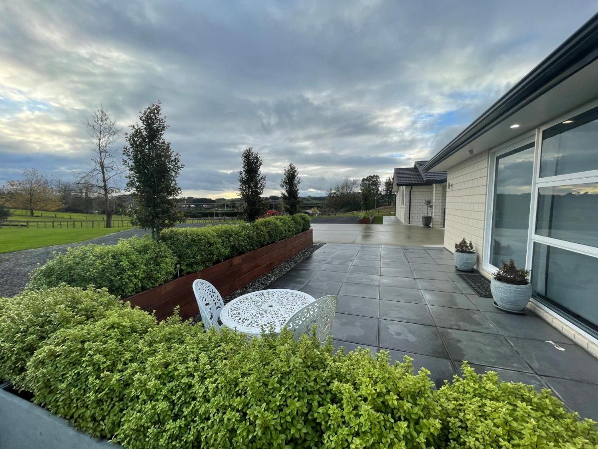 Veld View Bed And Breakfast Tuakau Dış mekan fotoğraf
