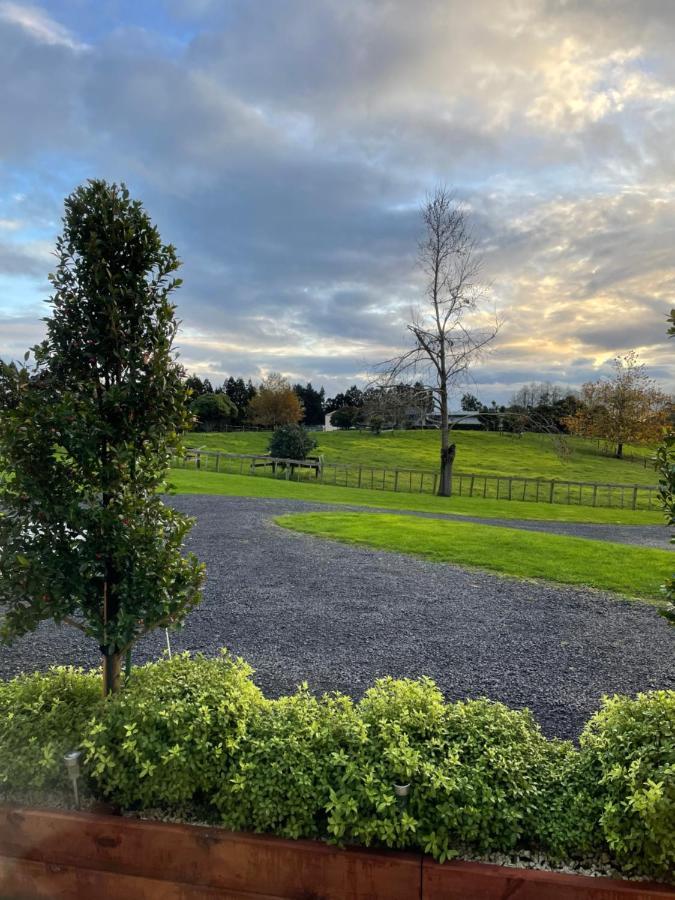 Veld View Bed And Breakfast Tuakau Dış mekan fotoğraf