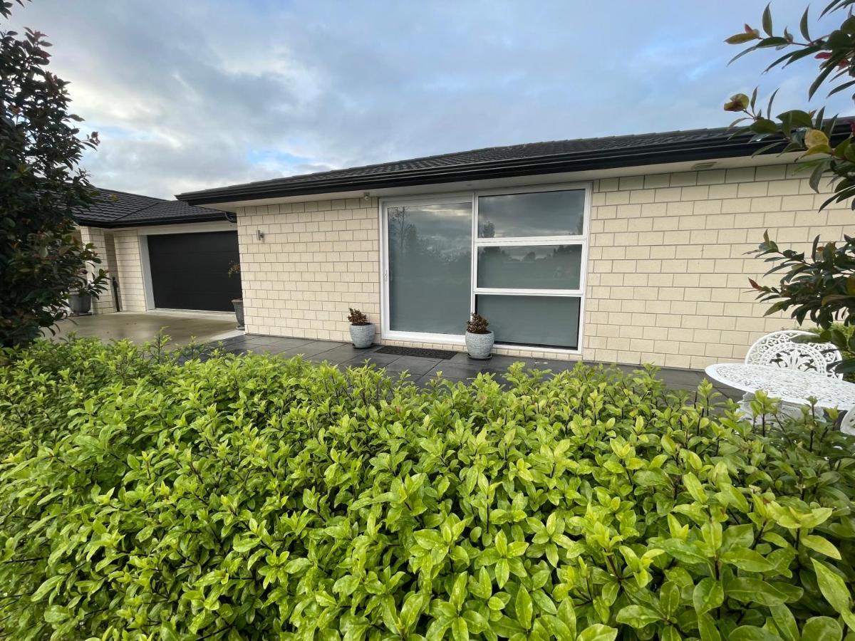 Veld View Bed And Breakfast Tuakau Dış mekan fotoğraf